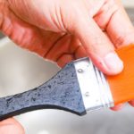 How to clean paint brushes