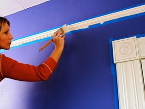 How to paint a wall yourself