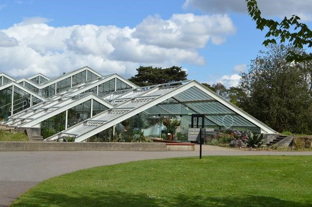 Which Conservatory Roof Should You Choose?