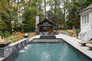 What is the best pool shape for a backyard?