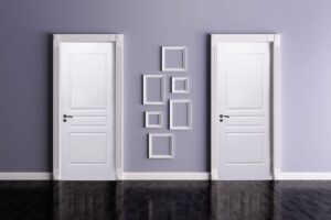 What is the standard door size in the UK?